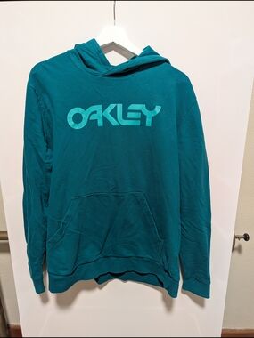 Oakley Teal Hoodie with Chest Logo